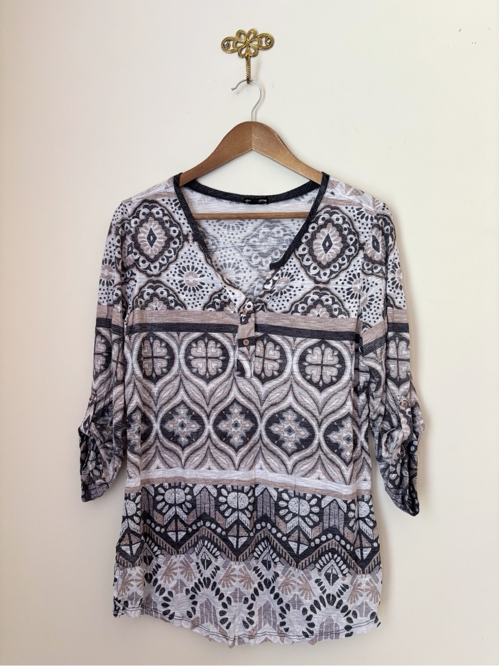 David Cline Tan & Grey Geo Floral Henley Top PXL